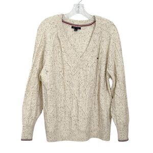 Tommy Hilfiger V-neck Long Sleeve Sweater size Large